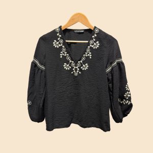 شومیز ترک مشکی گلدوزی
